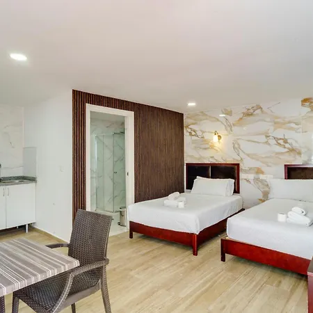 Apartahotel Costa Marbella